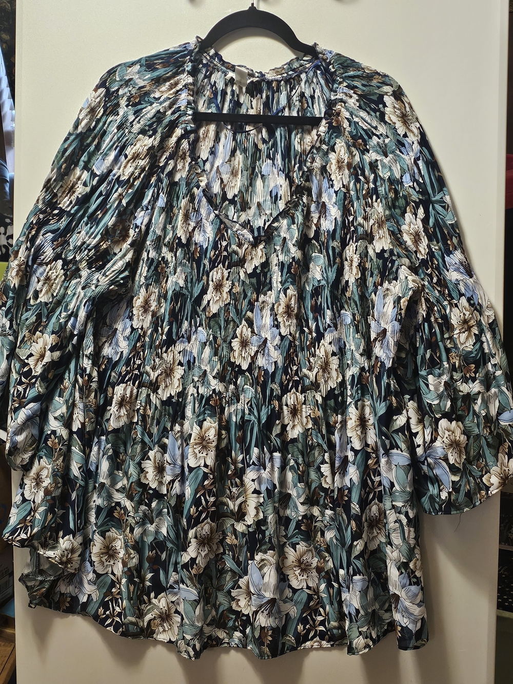 3X Floral Pleated Women’s Blouse By SPENSE - Navy Green Blue Floral